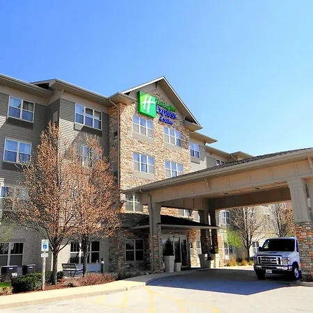 Holiday Inn Express Hotel & Suites Chicago West Roselle
