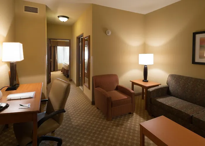 Hotel Express & Chicago West By Ihg 3*