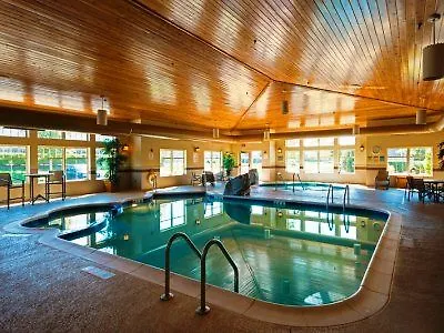 Express & Chicago West By Ihg Hotel 3*