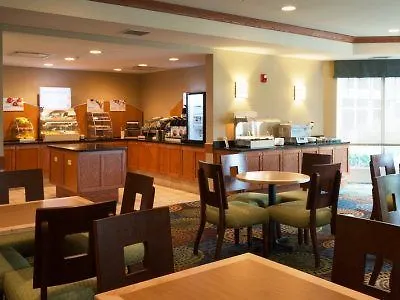 Express & Chicago West By Ihg 3* Roselle