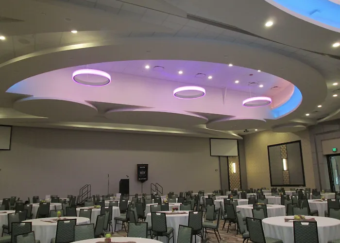 Hotel Express & Chicago West By Ihg