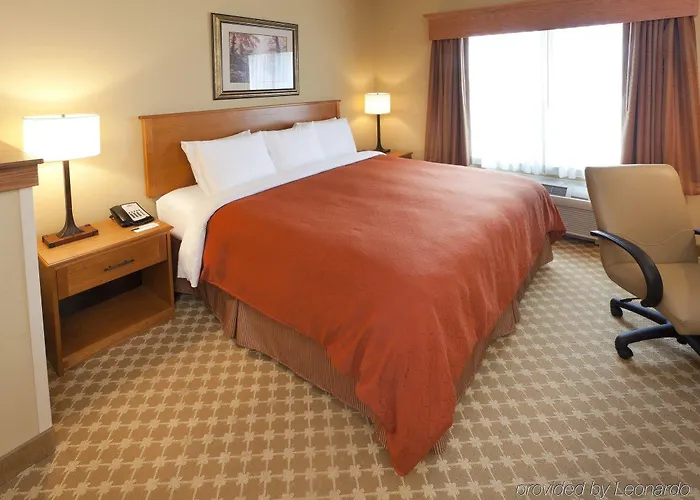 Express & Chicago West By Ihg 3* Roselle