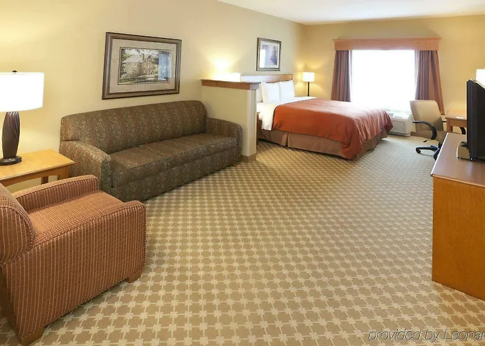 Hotel Express & Chicago West By Ihg